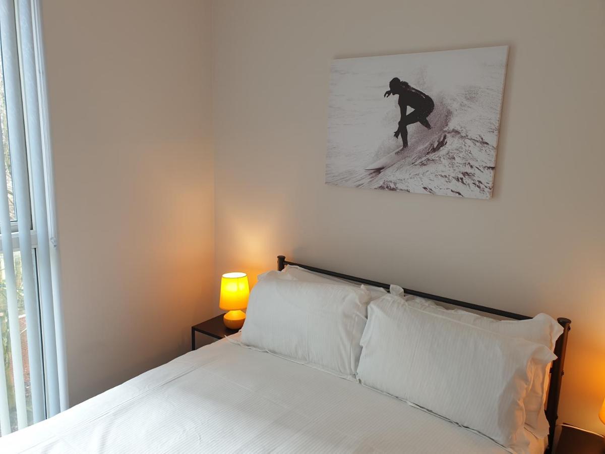 Birmingham Emerald, 2 Bedroom Apartment Ngoại thất bức ảnh